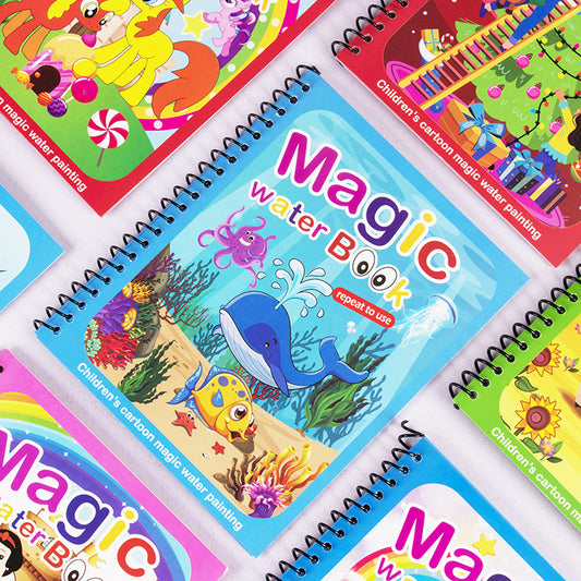 Livre de dessin magique à l'eau